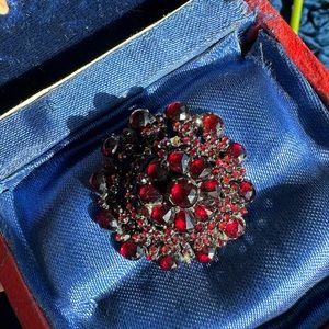 SOLD Antique/vintage bohemian garnet brooch